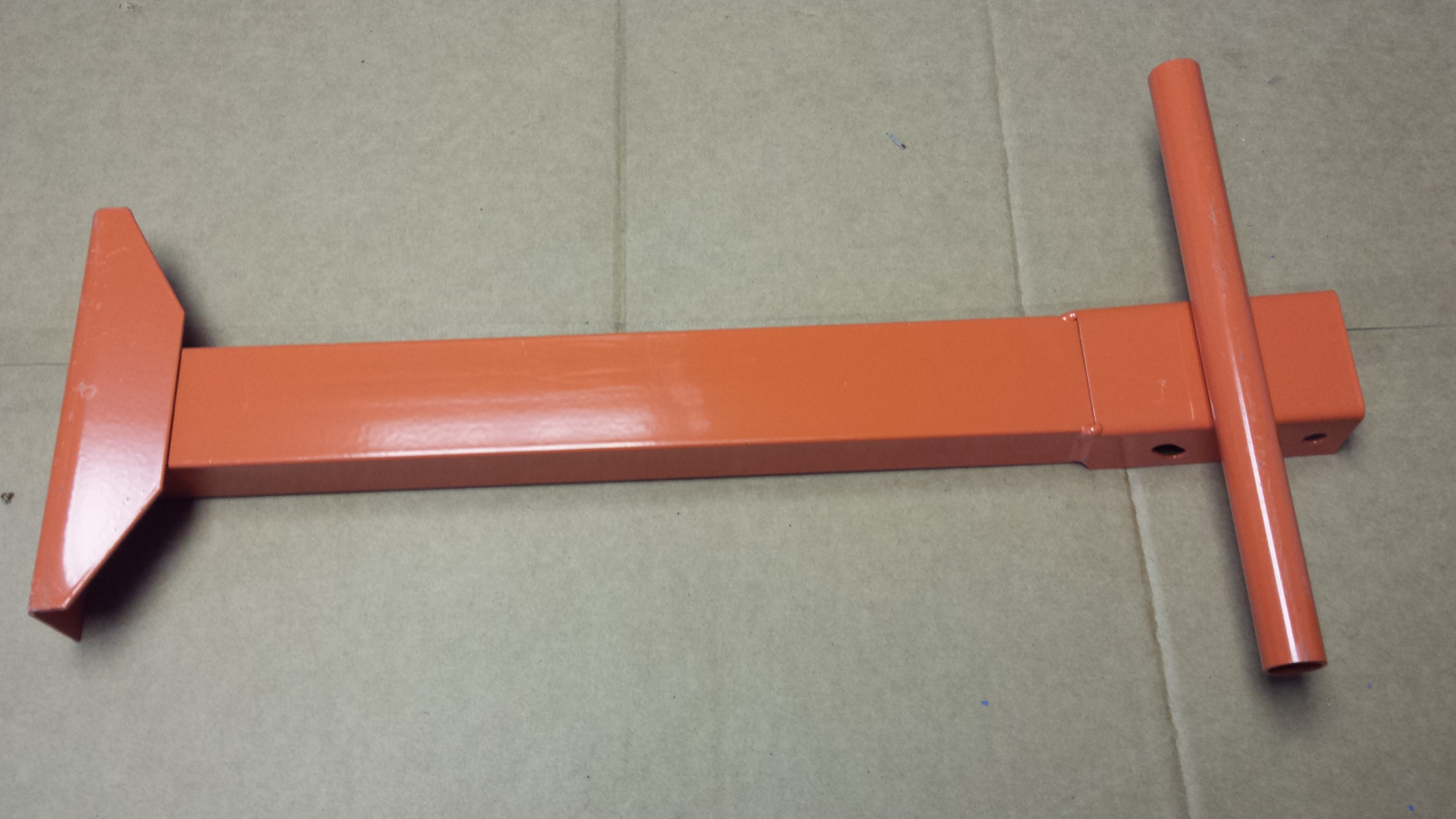 ALTRAD LS  PŘEDNÍ PODPĚRA